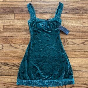 Dolls Kill Green Lace Trim Velvet Dress